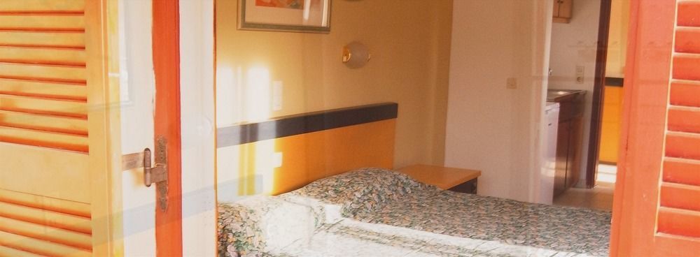 Wilde Rose Hotel
